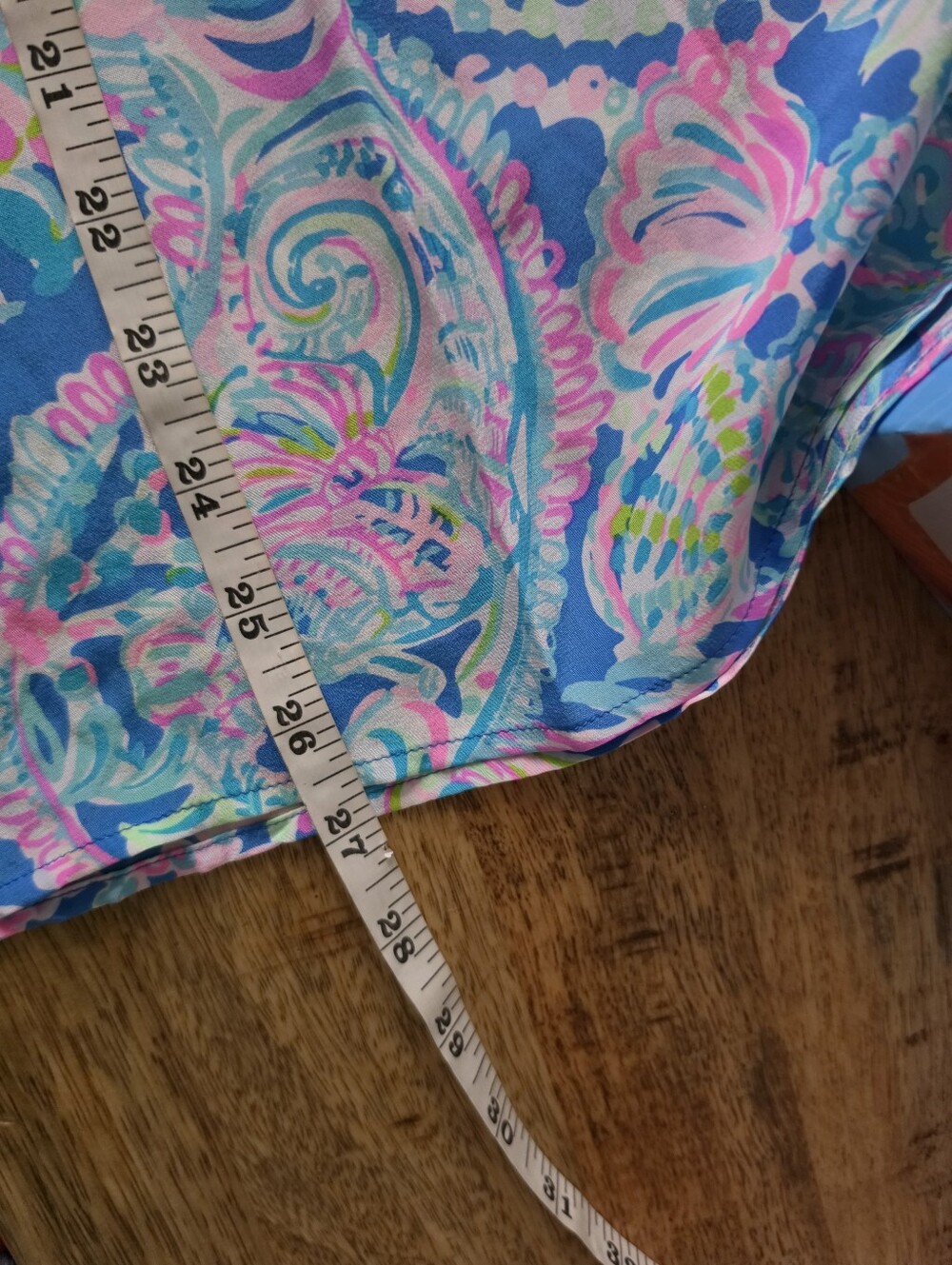 Lilly Pulitzer Elsa Silk Top Multi Via Del Mar size Large - Picture 10 of 16